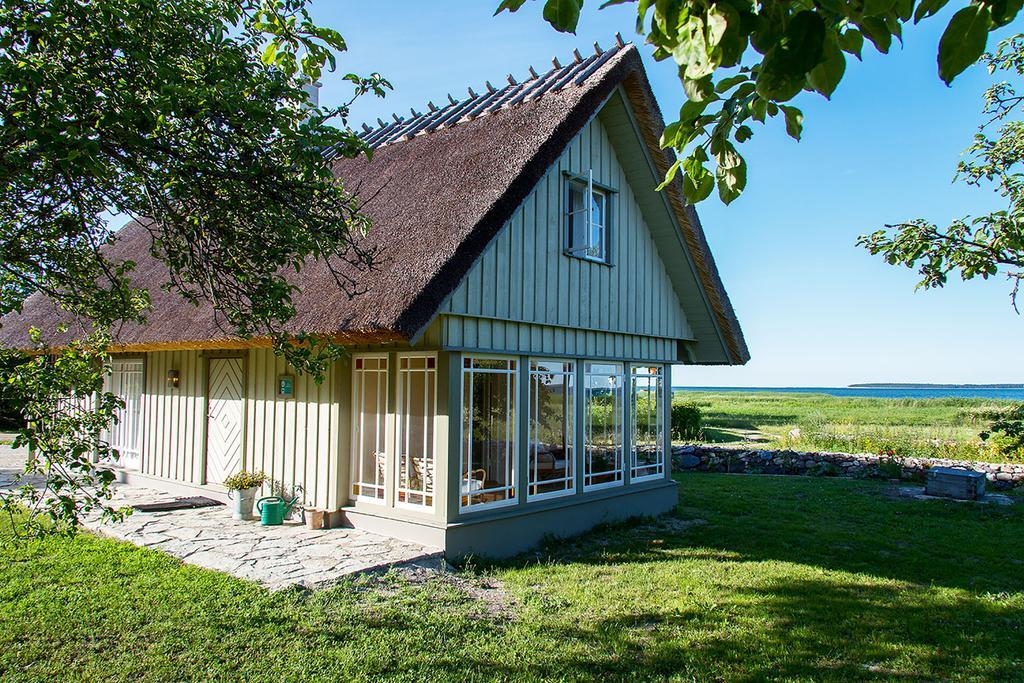 Hansi Puhkemaja Kuivastu 외부 사진